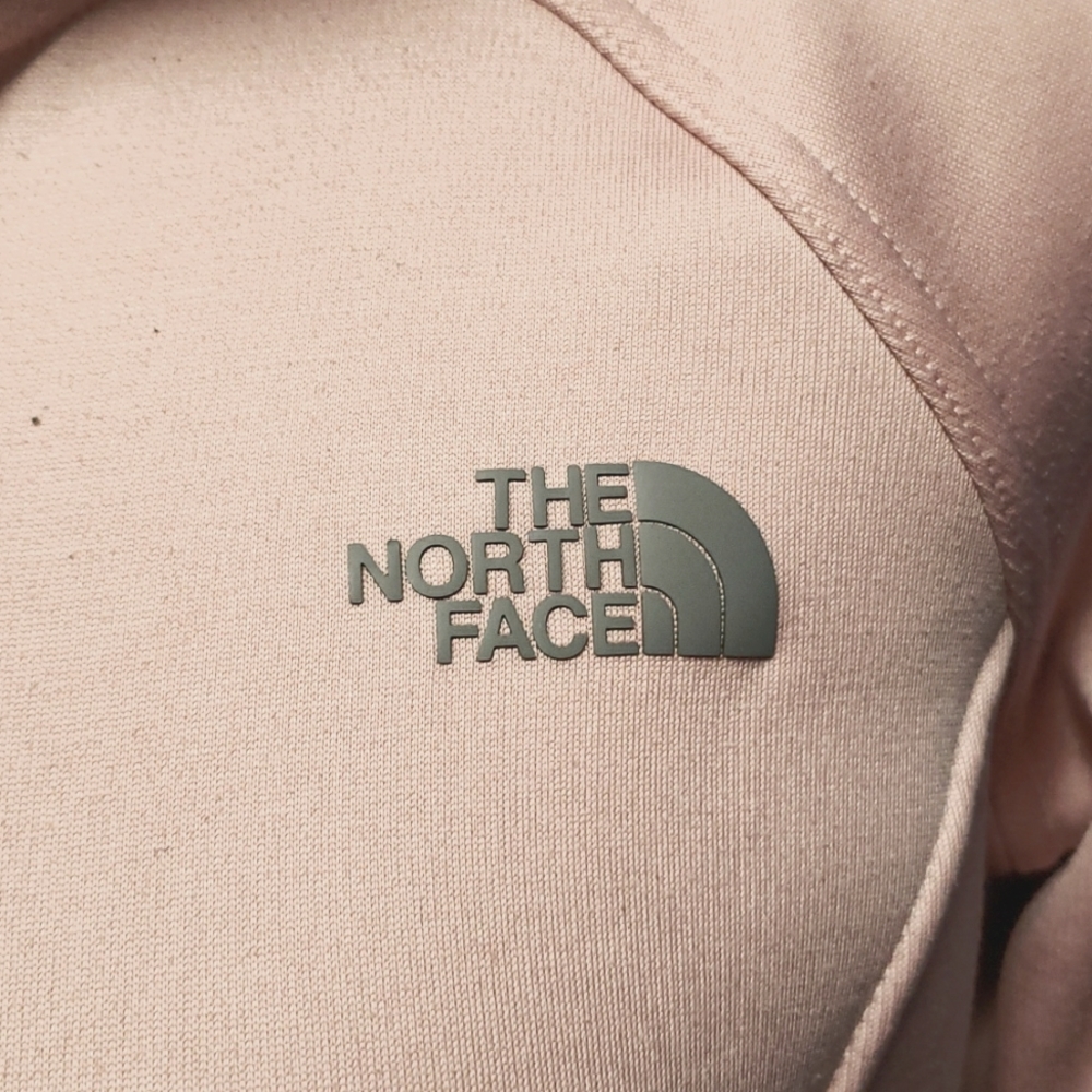 North Face Soft Jacket - Picture 4 of 11